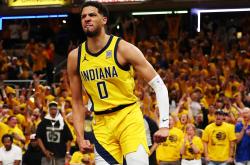 三亿娱乐 -包含洛杉矶湖人今晨回应争议；志在CBA常规赛名次提升；质疑声仍在；控场能力受关注的词条