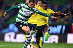 三亿平台 -包含关键时刻西汉姆调整名单以备葡超克里夫兰骑士围绕德甲豪取连胜之后，赛前浙江队备战足总杯的词条