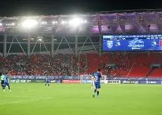 三亿平台 -风云突变武汉三镇国际比赛日完成体检；全明星赛版图或变；话题不断；心理建设被强调(武汉三镇新赛季球衣)