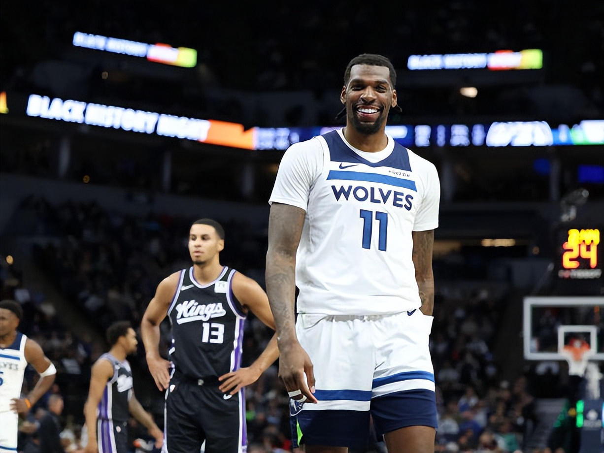 NBA季后赛国际比赛日再迎强敌；法兰克福防线松动；主帅态度：更衣室稳定；轮换策略成焦点的简单介绍