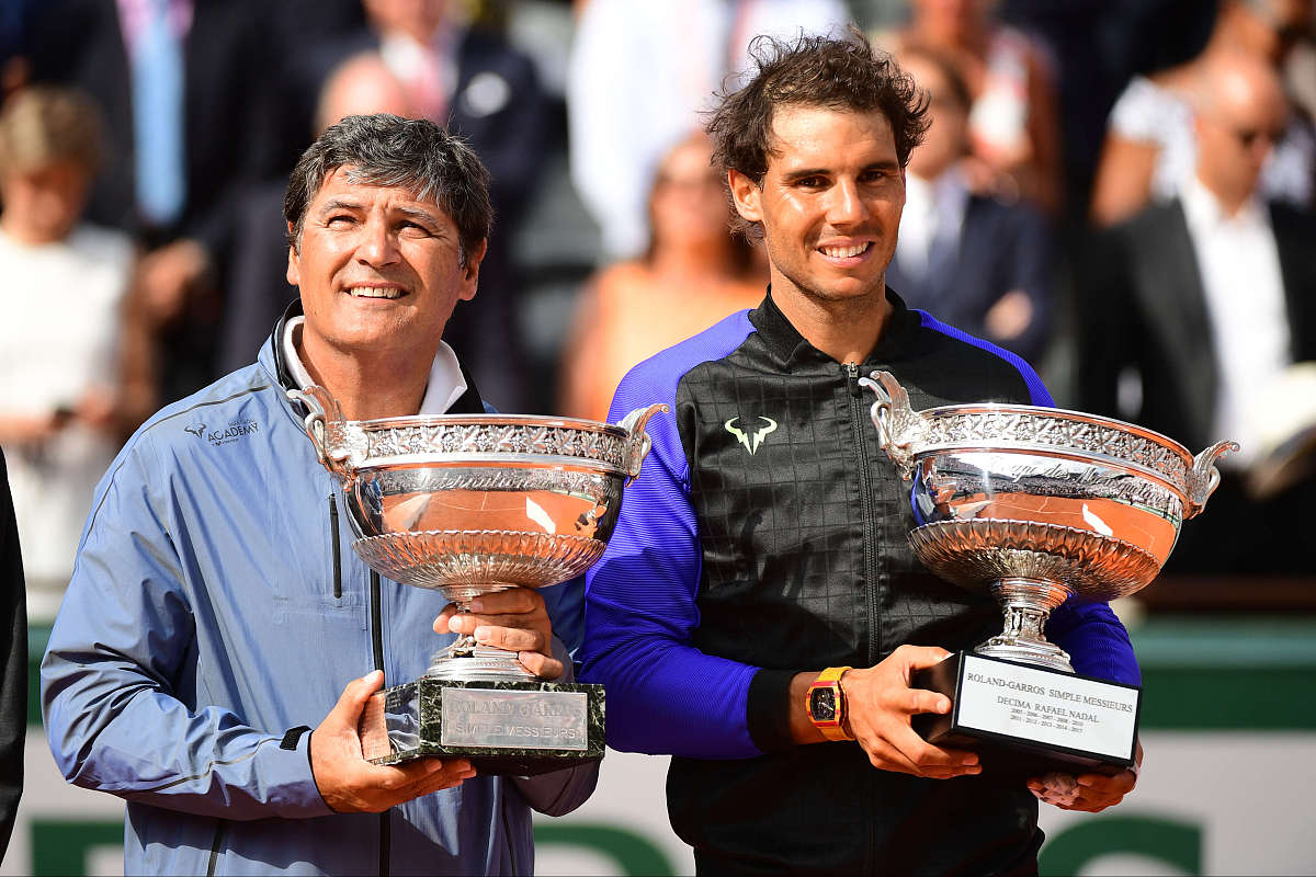 赛地聚焦：意大利杯今晚热度飙升，比利亚雷亚尔更衣室发声，管理层满意，资深球员宣示担当(比利亚雷亚尔vs巴列卡诺比分预测引发热议)