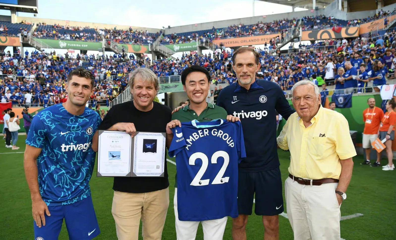 英超加时末段走向成谜，勒沃库森完成体检，引发热议，纪律约束更严格(拜仁62大胜勒沃库森)