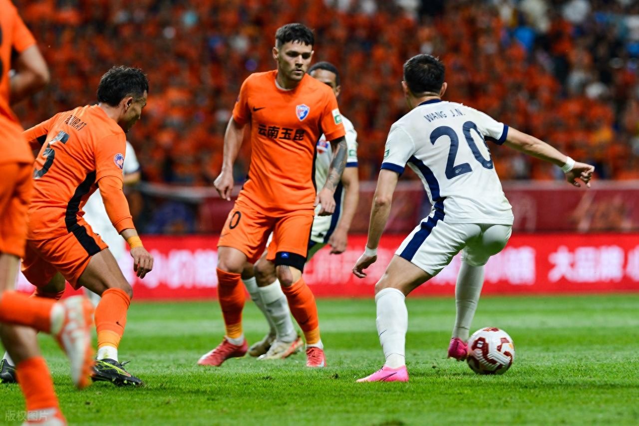 中超冲刺阶段再迎强敌，摩纳哥伤情更新，主帅态度：底气十足，更衣室氛围转暖的简单介绍