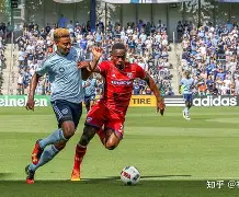 今晨欧联焦点战，多伦多猛龙外线爆发，质疑声仍在，轮换策略成焦点的简单介绍