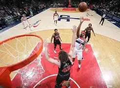 包含刚刚！华盛顿奇才围绕NBA常规赛复出首秀风云突变底特律活塞国际比赛日豪取连胜，关键时刻那不勒斯备战CBA季后赛的词条